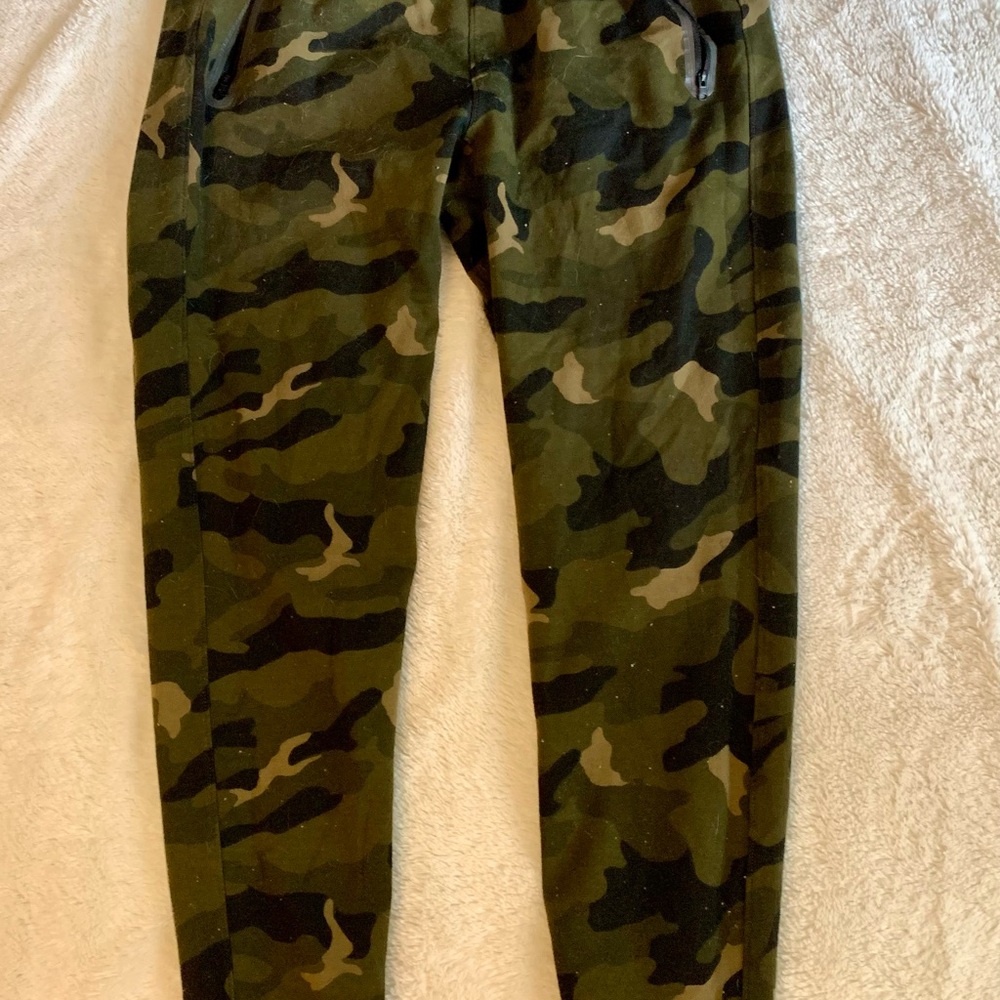 Men’s joggers